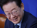 이재명은 재계·민주당은 노동계 표심 잡기…‘중도 스펙트럼’ 아우르기 총력
