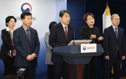 내년 의대 정원, 증원 전 ‘3058명’으로…“의대생 복귀 안하면 5058명 유지”