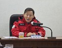 강원 남부 태백시에서 산불 대응하는 이철규 국회의원