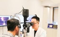 50대에서 갑자기 발생한 시력 저하, 정체는 황반에 생긴 주름 [건강 나침반]