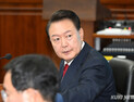 尹 사저정치 회동···‘대선 리스크’ 우려에도 윤심 끊지 못하는 국힘