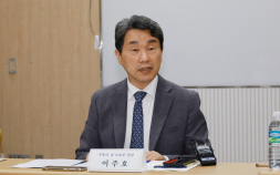 의대생 만난 이주호 부총리 “의대생 참여 ‘의학교육위’ 구성할 것”