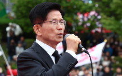 김문수 “박정희, 최고의 산업 혁명가…박근혜 명예회복 해야” [21대 대선]