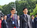 김문수, 육영수 여사 생가 방문…당정관계 개편 의지 보여 [쿡 정치포토]