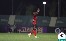 강행군에도 대승…김포, 부산에 3-0 승리 [쿠키 현장]