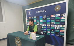 고정운 감독 “김포답게 축구했다” [쿠키 현장]
