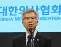 학교 떠난 의대생, 1년 만에 복귀...“국회·정부 믿고 전원 돌아가겠다”