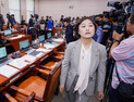 강선우 청문회‚ 14분 만에 정회…‘갑질왕 피켓’ 두고 신경전