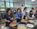 민주평통 태백시협의회, 북한음식 체험·6.25참전용사에 전달
