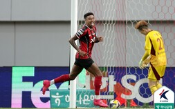 ‘린가드 환상 중거리’…서울, 울산에 1-0 승리 [쿠키 현장]