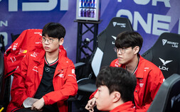 ‘페이커 재계약 축포’…T1, KT에 2-0 완승 [쿠키 현장]