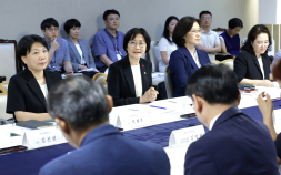 복지부 “내년 장기요양보험 적정 보험료율 중요”…9월 이후 결정