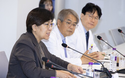 정은경 “2030년까지 필수의료 적정 보상 정비”
