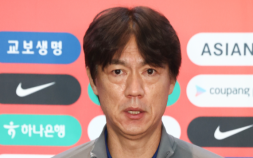 홍명보 감독 “손흥민 주장 변동은 가능성일 뿐…본인 포함 모두와 논의”