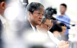 롯데카드 해킹…이찬진 금감원장 “관리소홀 보안사고 엄정 제재”