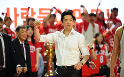 “조금은 달라지지 않을까” 전희철 감독이 ‘그리는’ 서울 SK