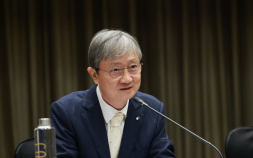 이찬진 금감원장 “외국계 금융사도 소비자보호 최우선”