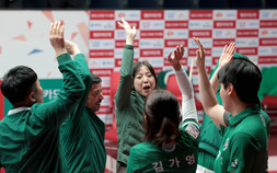 ‘김가영 2승 맹활약’…3승1패 하나카드, 선두 유지 [PBA]