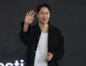 ‘감독 데뷔’ 정우 “‘짱구’, 아내 김유미 덕분에 창고서 꺼낸 작품” [30th BIFF]