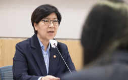 “OECD 최고 자살률·최저 출산율”…복지부 앞에 놓인 난제들