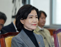 경찰, 이진숙 전 방통위원장 체포…사전 선거운동 혐의 수사