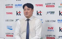 문경은 감독 “박준영 3점 놀랍지 않아, 내부적으론 이미 슈터로 인식” [쿠키 현장]