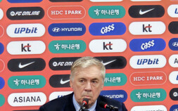 안첼로티 감독 “다양한 공격 루트 보여줘서 만족…팀으로 승리했다” [쿠키 현장]