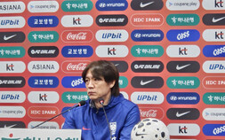홍명보 감독 “선수들이 브라질전 대패 극복한 게 가장 큰 수확” [쿠키 현장]