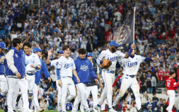 삼성 라이온즈, SSG 꺾고 플레이오프 진출…한화와 대결