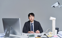 “근무 중 마우스 멈추면 경고”…디지털 ‘전자감시 노동’의 그림자