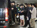 캄보디아 구금 한국인 송환 놓고 “신속 대응” “홍보 쇼” 여야 공방