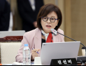 “논문 하위권에 무경력”…‘유승민 딸’ 유담, 인천대 교수 채용 공정성 논란 [2025 국감]
