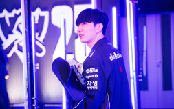 결승까지 단 1승…비디디 활약한 KT, 젠지에 2-1 리드 [롤드컵]