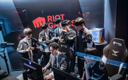 LoL판 작전타임 최초로 생긴다…LCK, ‘코치 보이스’ 전격 시범 도입