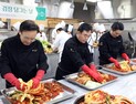 강원랜드, 지역 배추 1340kg로 정성 담은 김장 행사 펼쳐