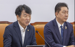 ‘인사청탁 논란’ 문진석 “입이 열개라도 할 말 없어” 사과