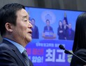 당정 엇박자 속 ‘친명’ 최고위원 도전…정청래 리더십 시험대