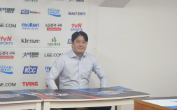 문경은 KT 감독 “2쿼터 공격 상황에서의 턴오버가 패인” [쿠키 현장]