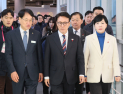 金총리 “내년부터 출장 건강검진 확대…사회복지시설 입소자 전체 대상”