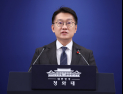 李대통령 “정교유착, 민주주의 위협…여야 막론 수사해 책임 묻겠다”