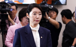 ‘공천헌금’ 의혹 강선우 의원 민주당 탈당…“수사에 적극 협조”