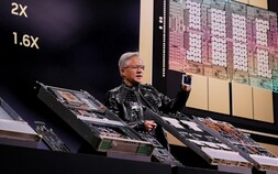엔비디아 H200 중국행 ‘초읽기’…美, 기술 통제서 ‘실리 전략’으로 선회? [CES 2026]