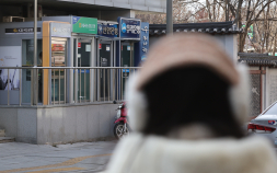 가계대출 둔화에도 ‘대출 보릿고개’ 여전