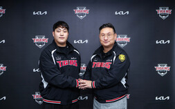 기아, 불펜 투수 대거 영입…조상우·홍건희·김범수 품었다