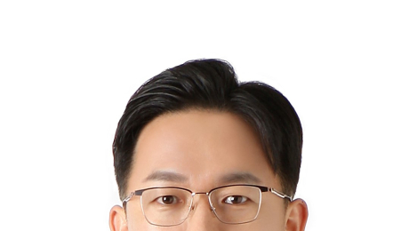기계 앞에 서면 ‘근무’ 협업하면 ‘이탈’