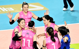 흥국생명, 페퍼 3-1 제압…선두 도로공사 4점 차 ‘맹추격’ [쿠키 현장]