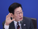 李대통령 “다주택자보다 ‘집값폭등’ 고통받는 국민 배려받아야”