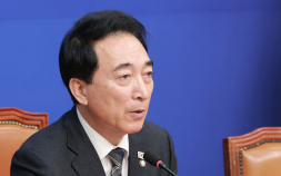 與 “조국혁신당과 지선 선거연대 논의 현재로선 일러”