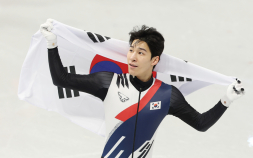‘3연속 올림픽 포디움’ 쇼트트랙 황대헌, 1500m서 값진 은메달 [밀라노 동계올림픽]