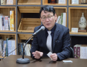 홍종완 충남도 신임 행정부지사 기자실 찾아 인사 [쿠키포토]